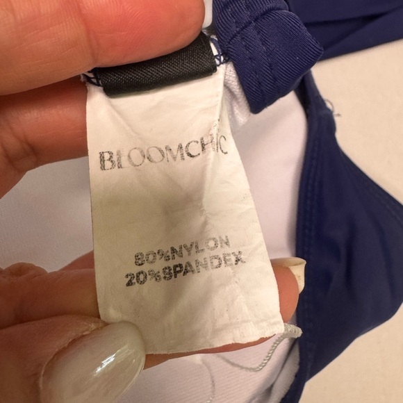 BLOOMCHIC Plain Ties Wrap Flutters Swim Dress Size 18-20. - Picture 14 of 17